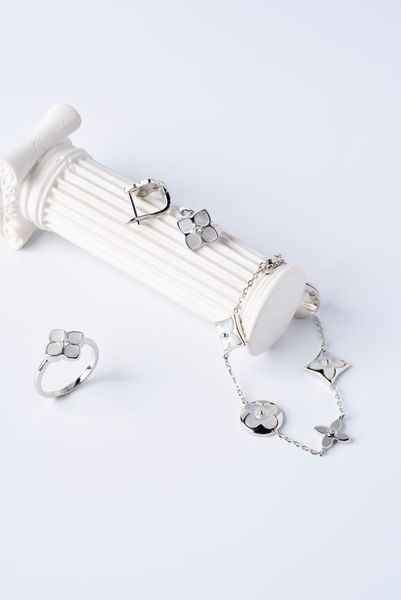 925 Sterling Silver Lever Back Clover Earrings with Mother of Pearl and Cubic Zirconia