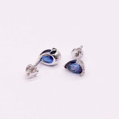 Stud Earrings in 14K/585 White Gold with Sapphires and Diamonds
